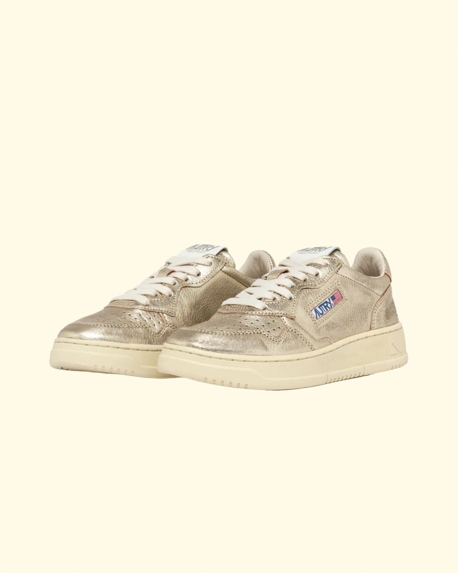 Women Autry Sneakers | Medalist Low Sneakers|Platinum Leather