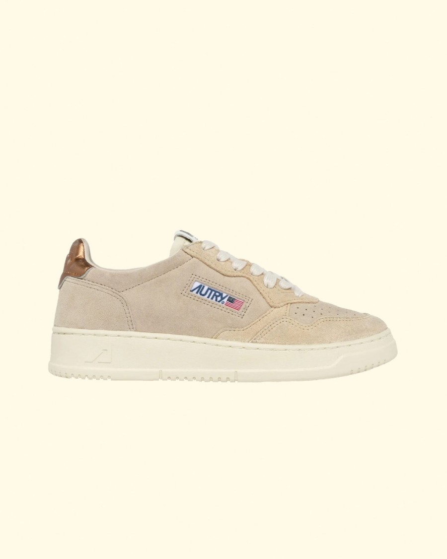 Women Autry Sneakers | Medalist Low Sneakers|Suede Geyser/Ecru